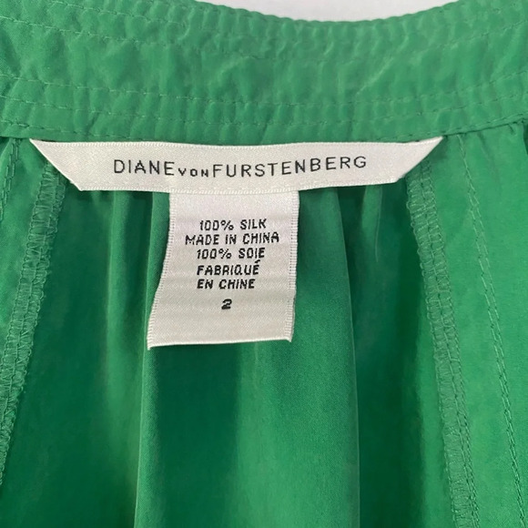DVF Silk Green Blouse - Picture 3 of 6